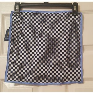 🦆5 for $25 - NWT handkerchief